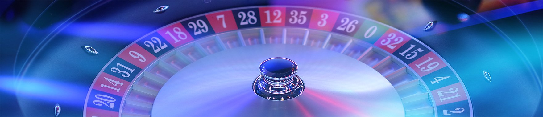 elyucasino mobile browsing experience on a smartphone in the Philippines